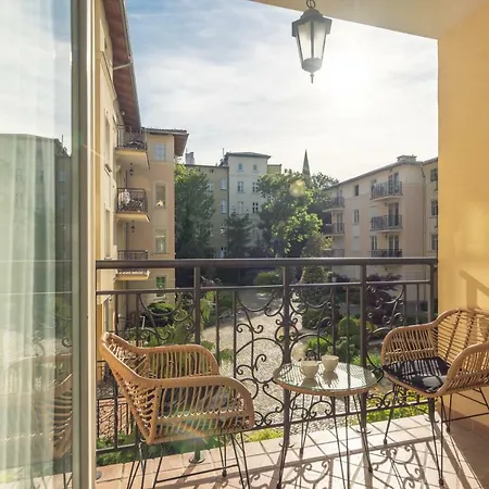 Апартаменти Grand - Patio Mare *